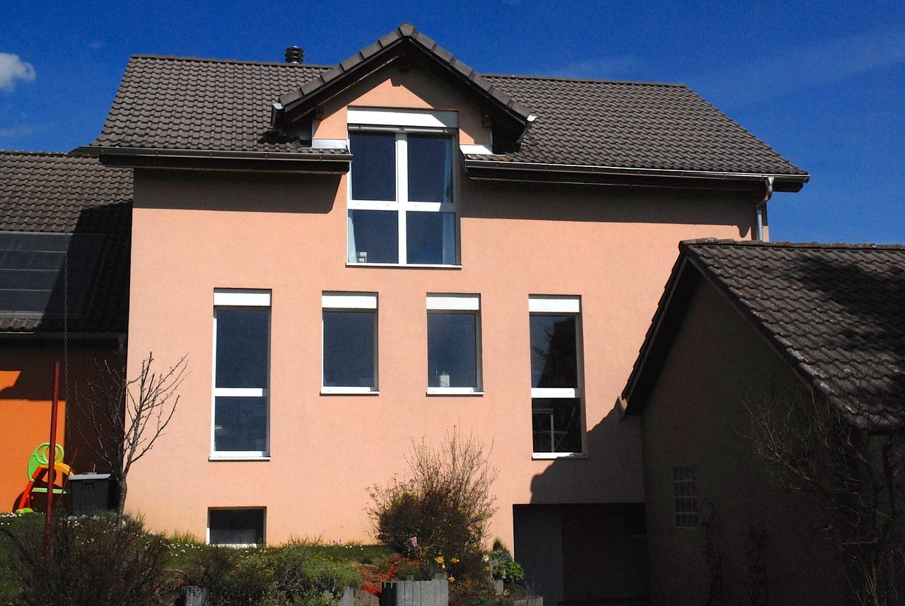 Appartment Aux Lilas Les Geneveys-sur-Coffrane ภายนอก รูปภาพ
