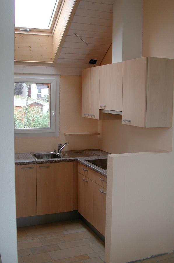 Appartment Aux Lilas Les Geneveys-sur-Coffrane ภายนอก รูปภาพ