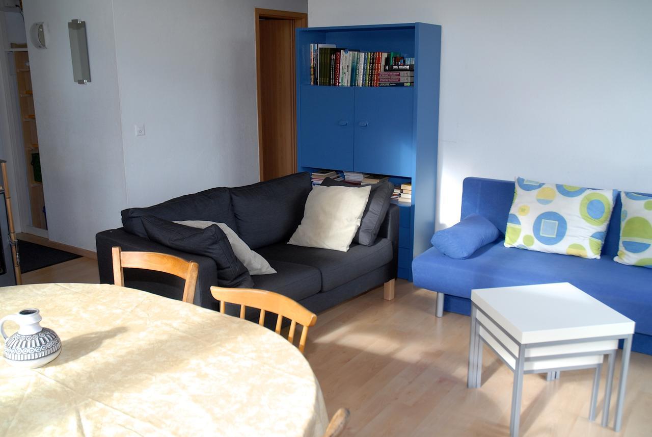Appartment Aux Lilas Les Geneveys-sur-Coffrane ภายนอก รูปภาพ
